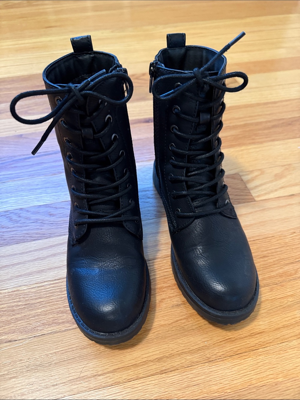 Classic Black Lace-Up Combat Boots - Women's